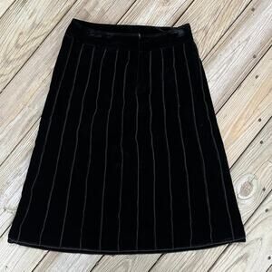 Trevan Black Velvet A-Line Skirt With Exterior Seams Detail Size 4.